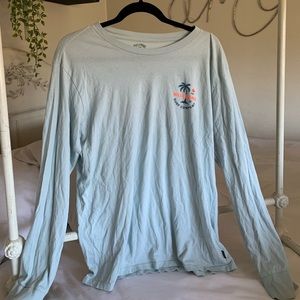 Adorable women’s billabong shirt